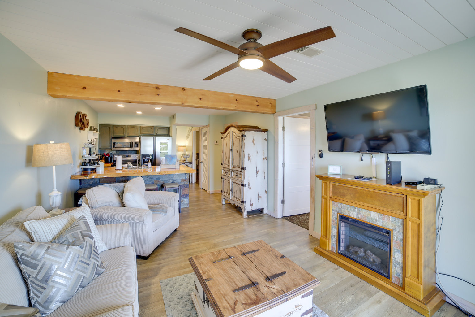 Reeds Spring Vacation Rental