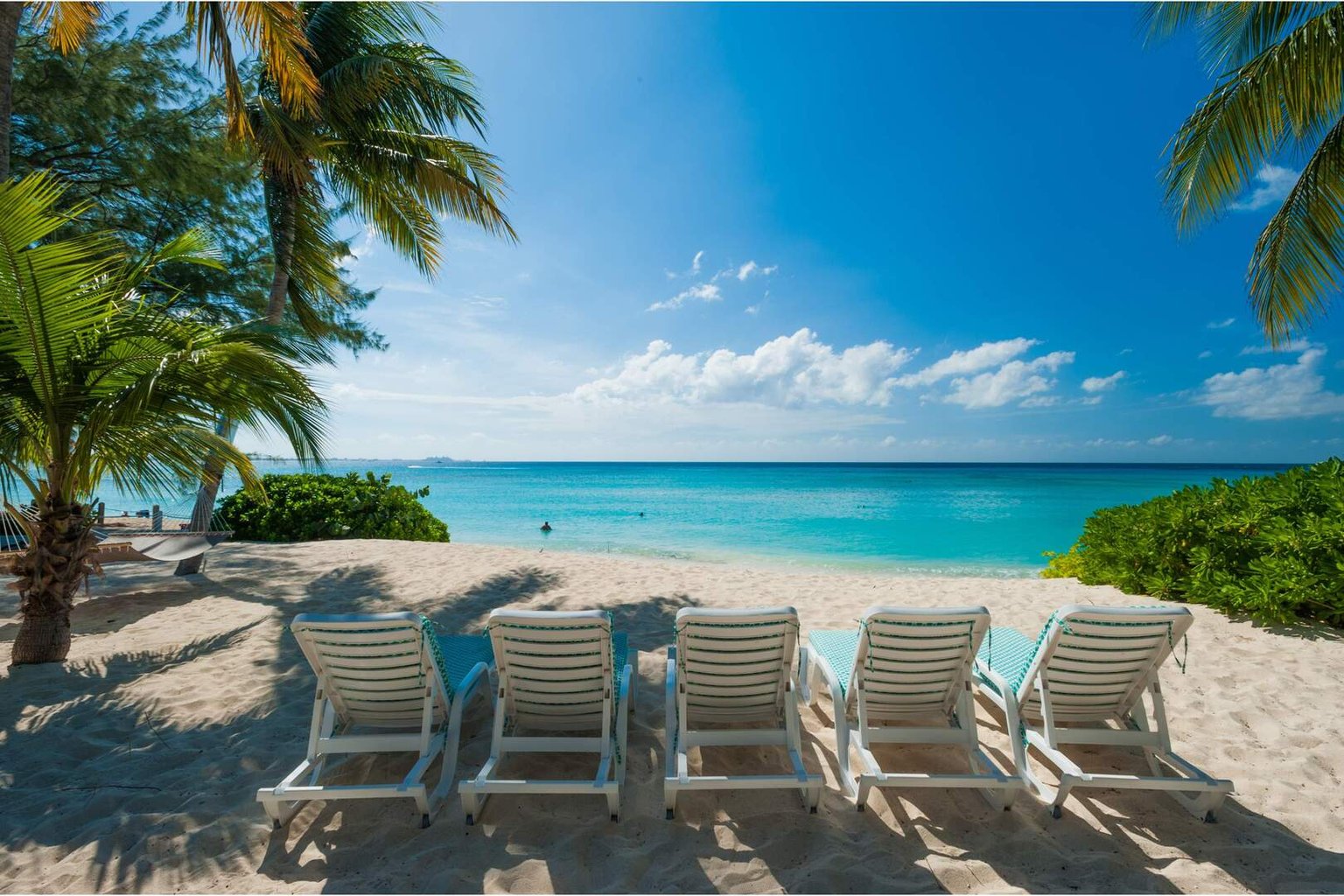 7 Mile Beach Vacation Rental