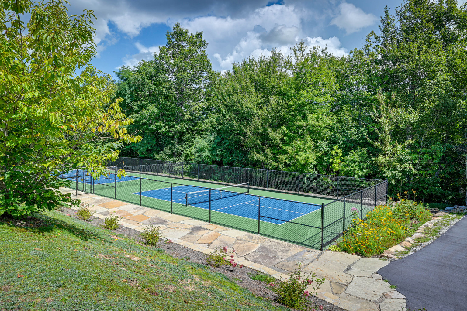 Glenville Vacation Rental