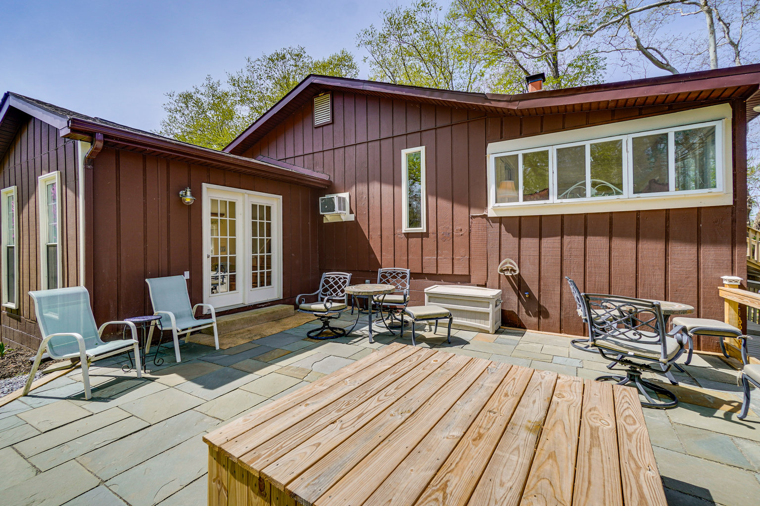 Charles Town Vacation Rental