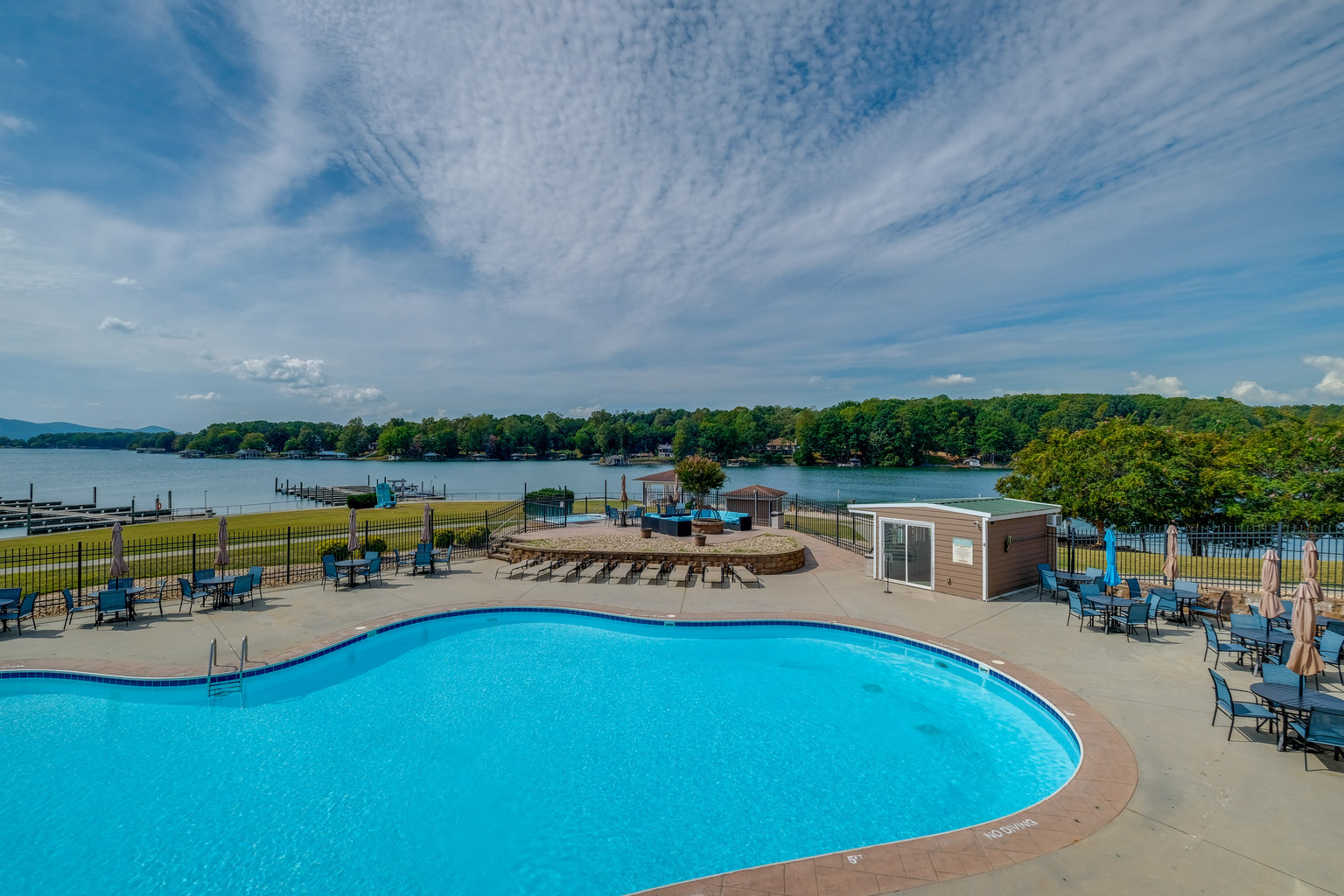 Huddleston Vacation Rental