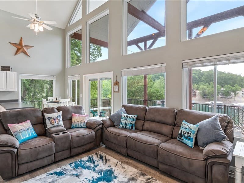 Eldon Vacation Rental