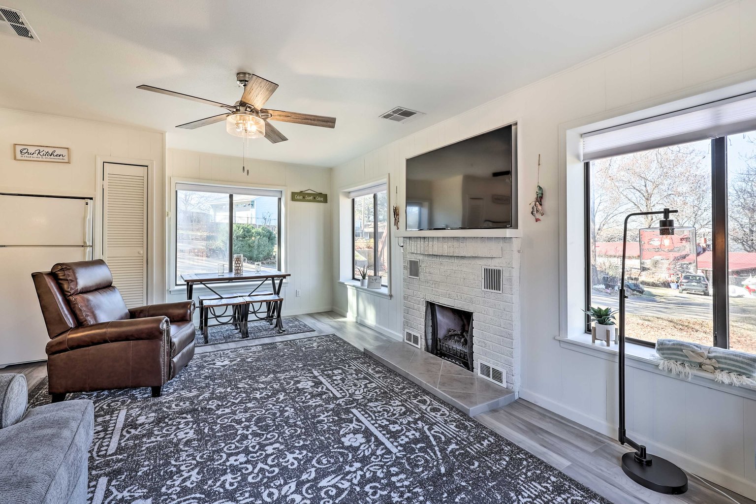 Grove Vacation Rental