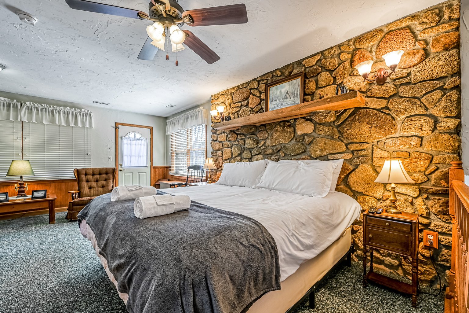 Moneta Vacation Rental