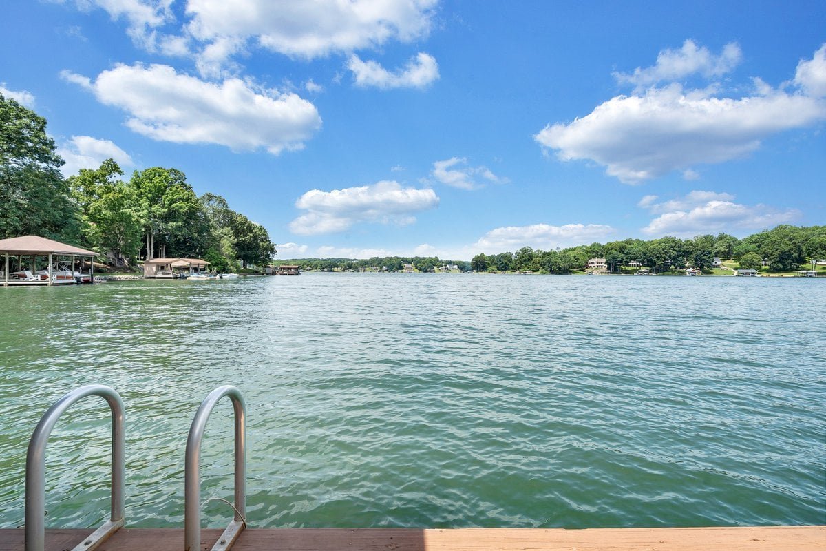 Moneta Vacation Rental
