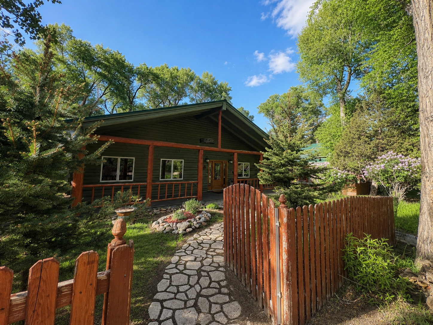 Riverside Vacation Rental