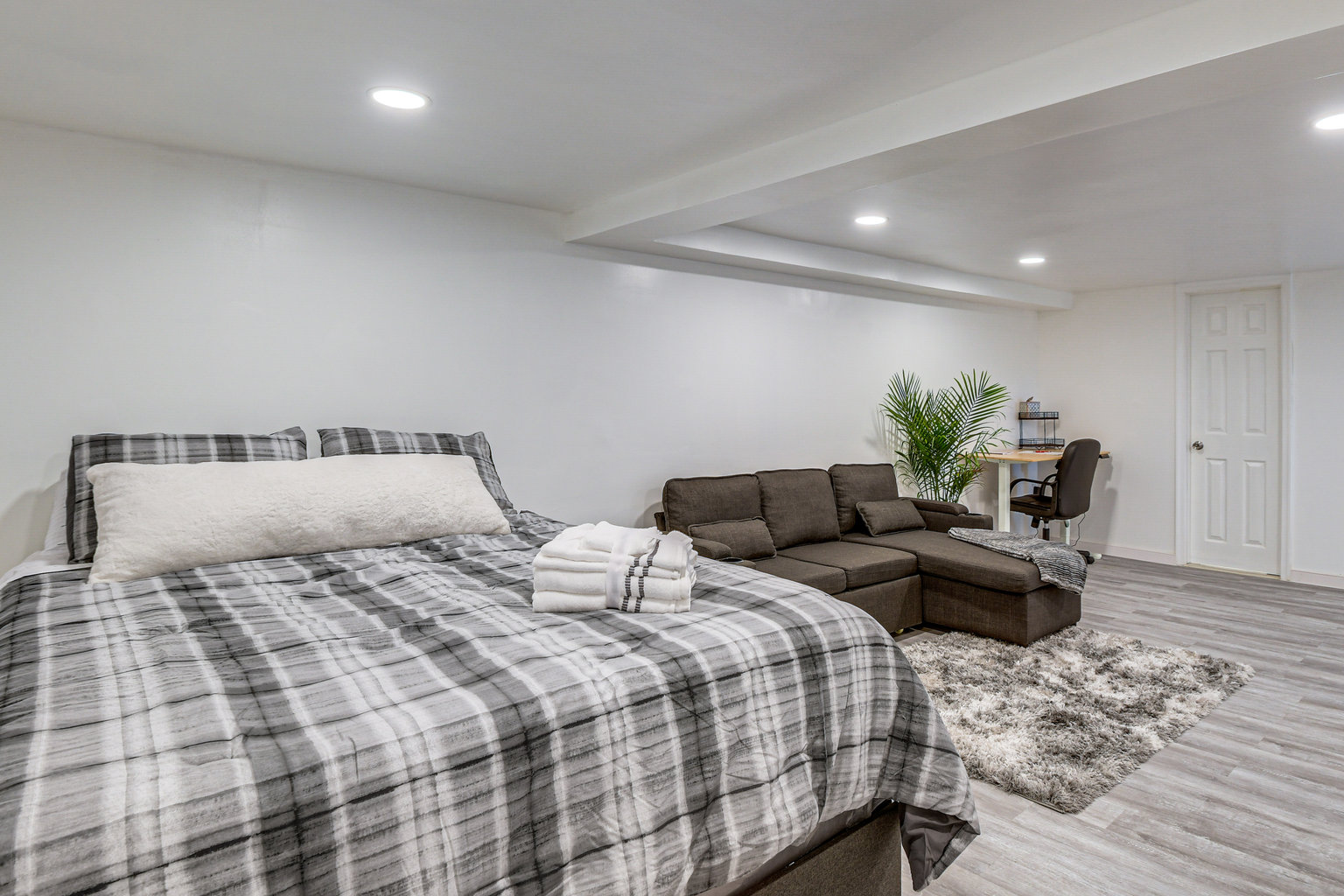 Clinton Vacation Rental