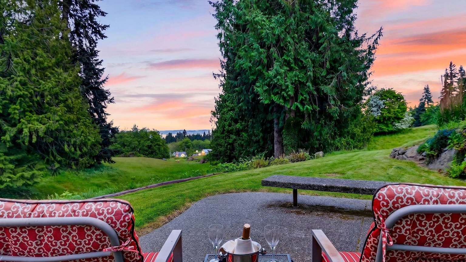 Clinton Vacation Rental