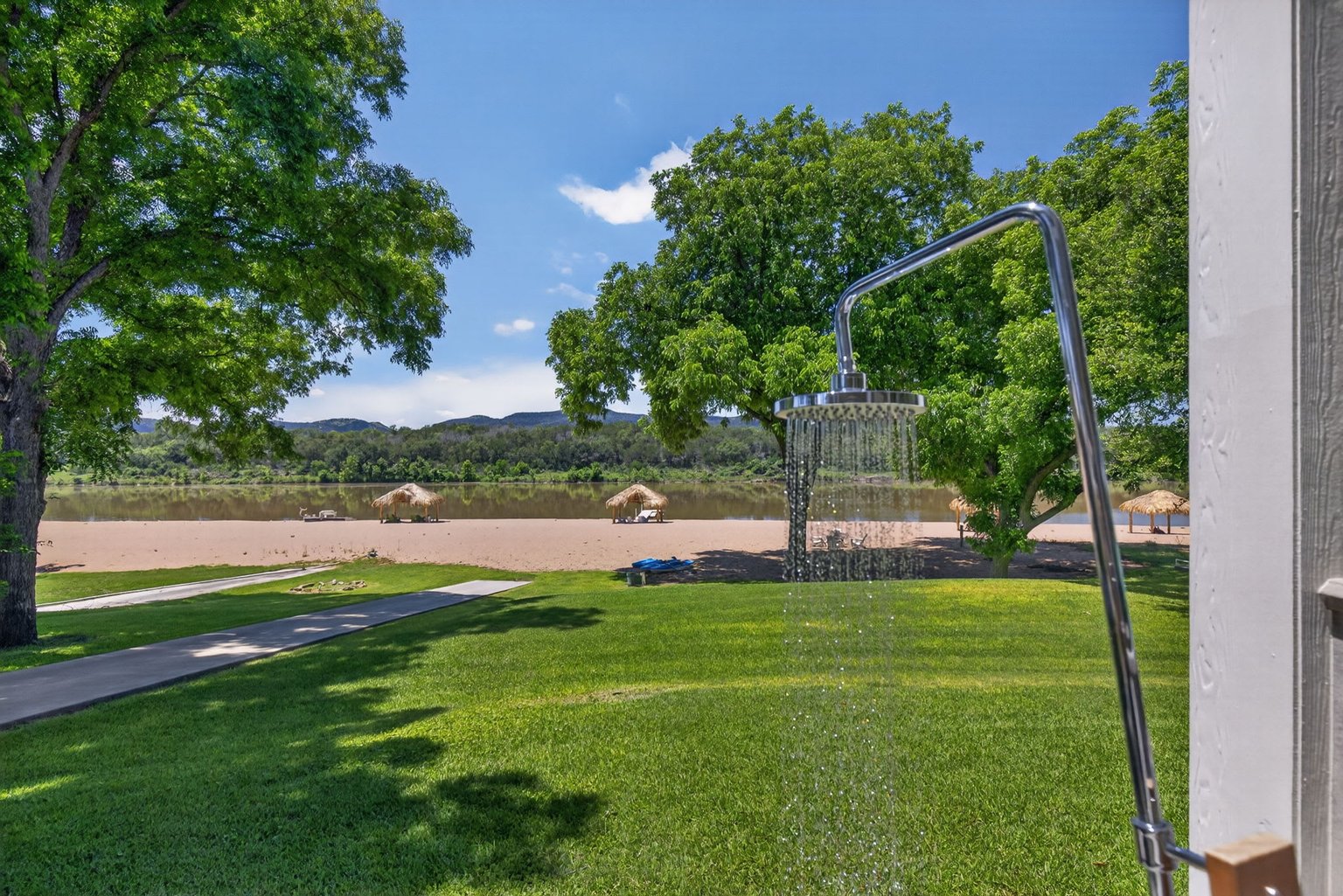 Kingsland Vacation Rental