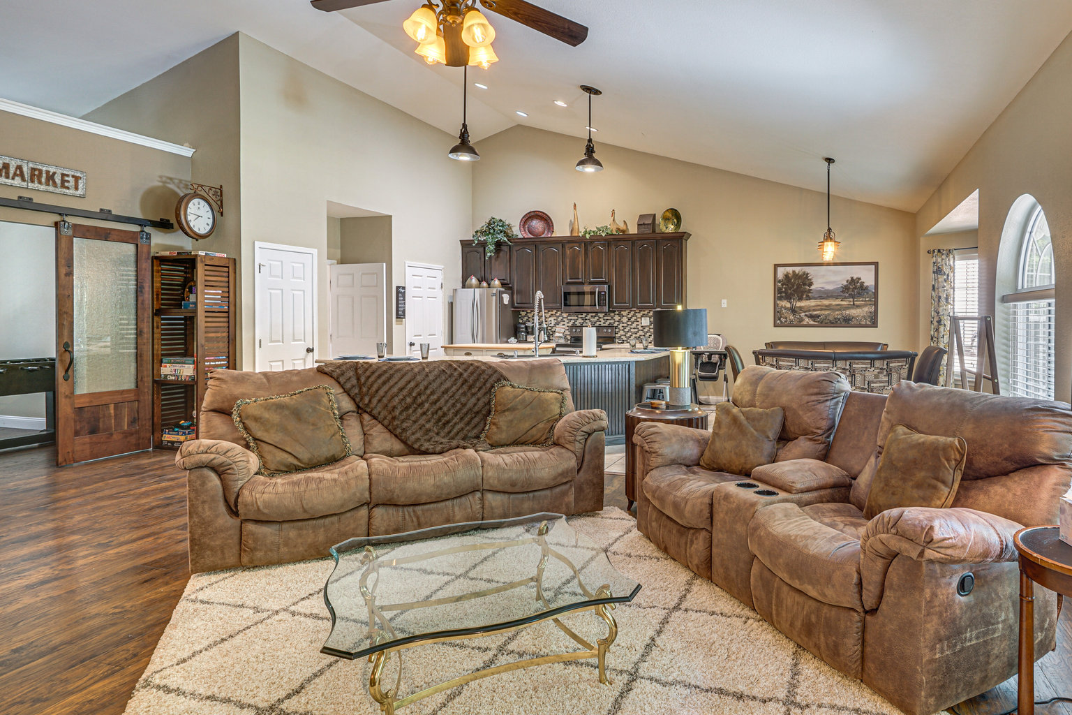 Eldon Vacation Rental