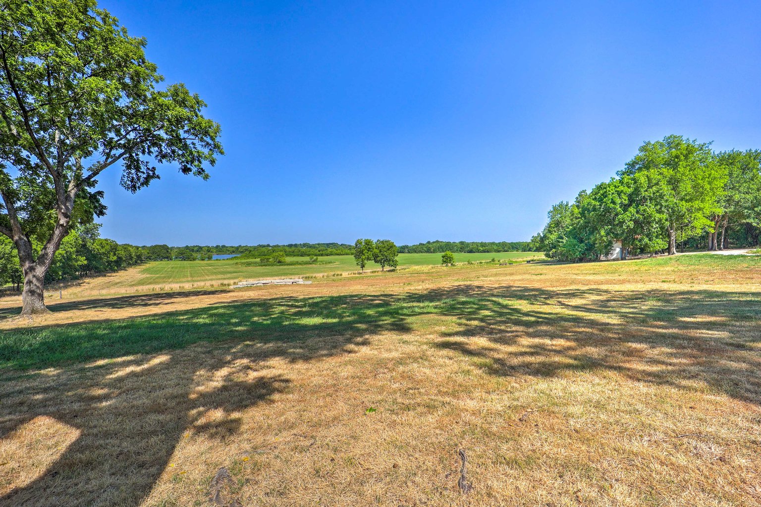Grove Vacation Rental