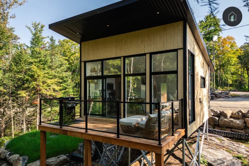 Sainte-Béatrix Vacation Rental