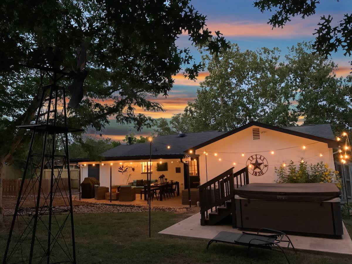 Fredericksburg Vacation Rental