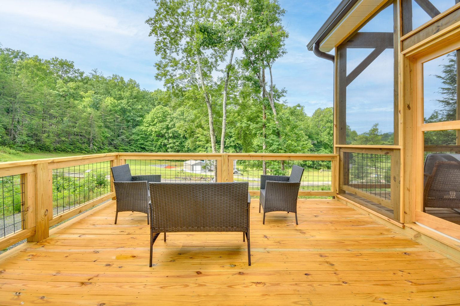 Old Fort Vacation Rental
