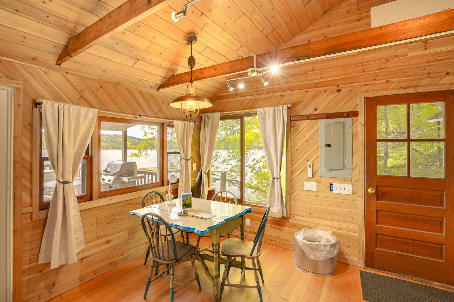 Lee Vacation Rental