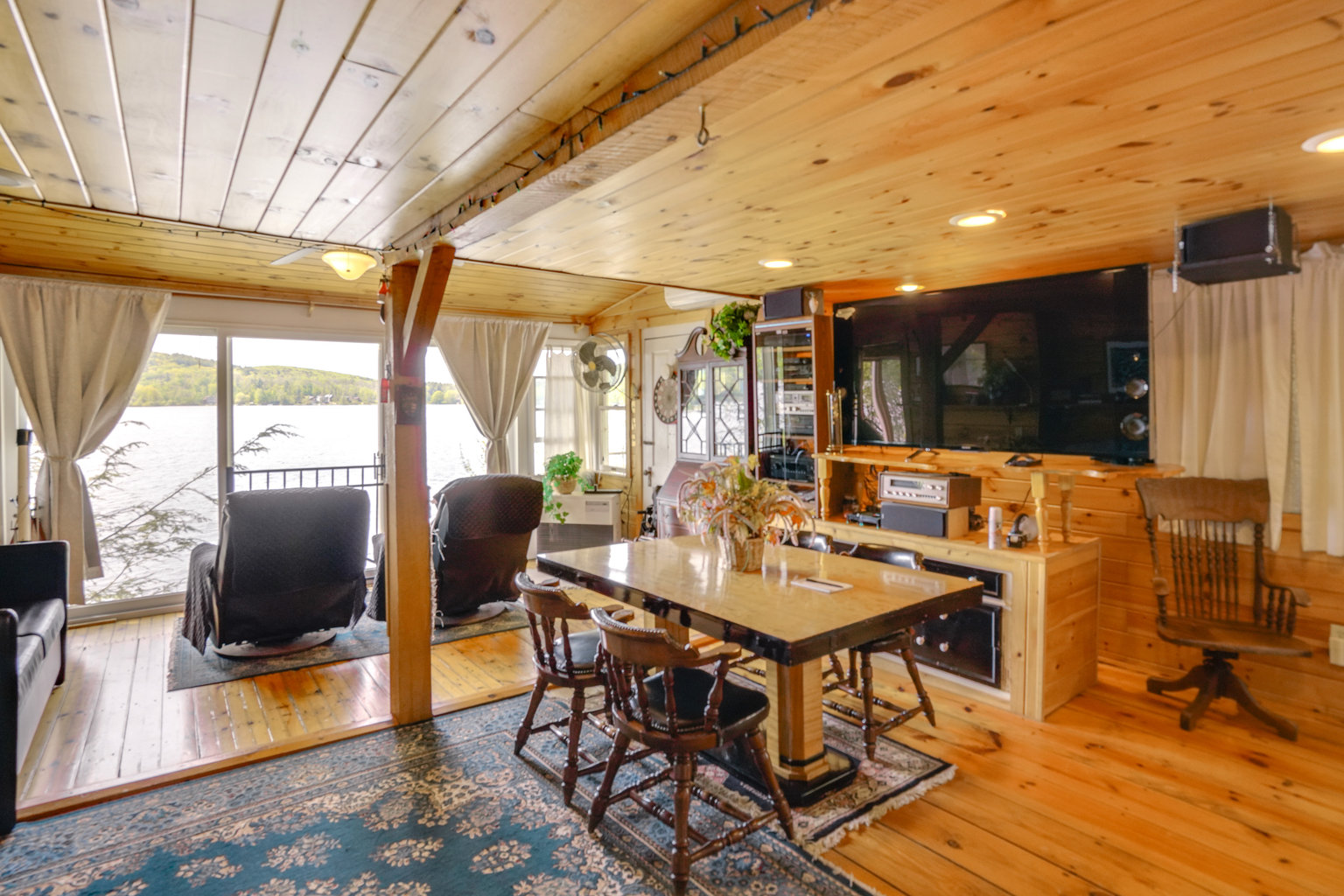 Lee Vacation Rental
