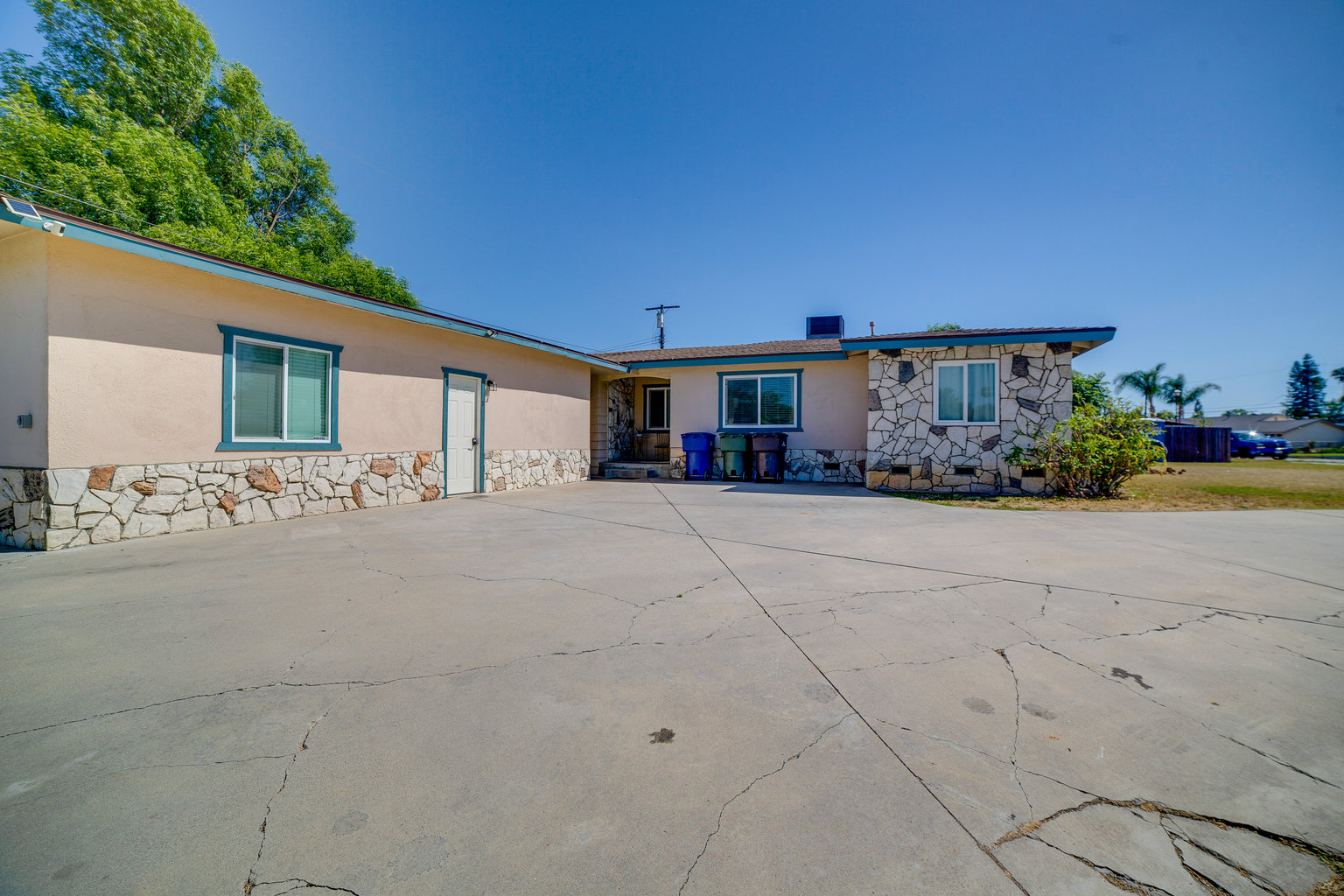 Riverside Vacation Rental