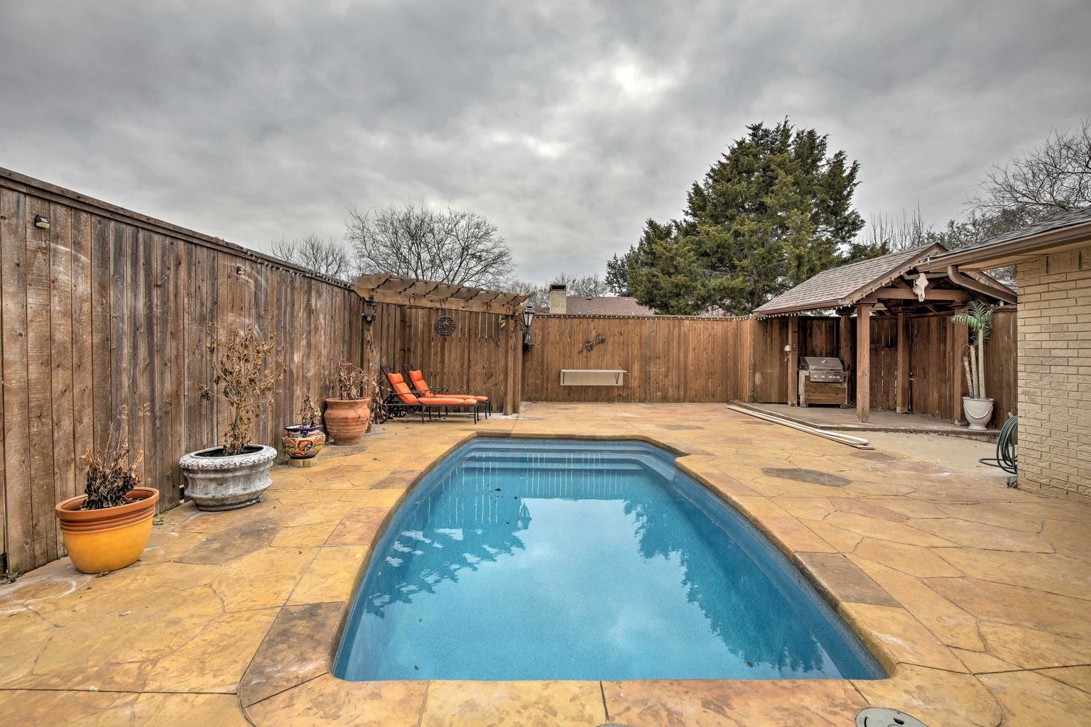 Garland Vacation Rental