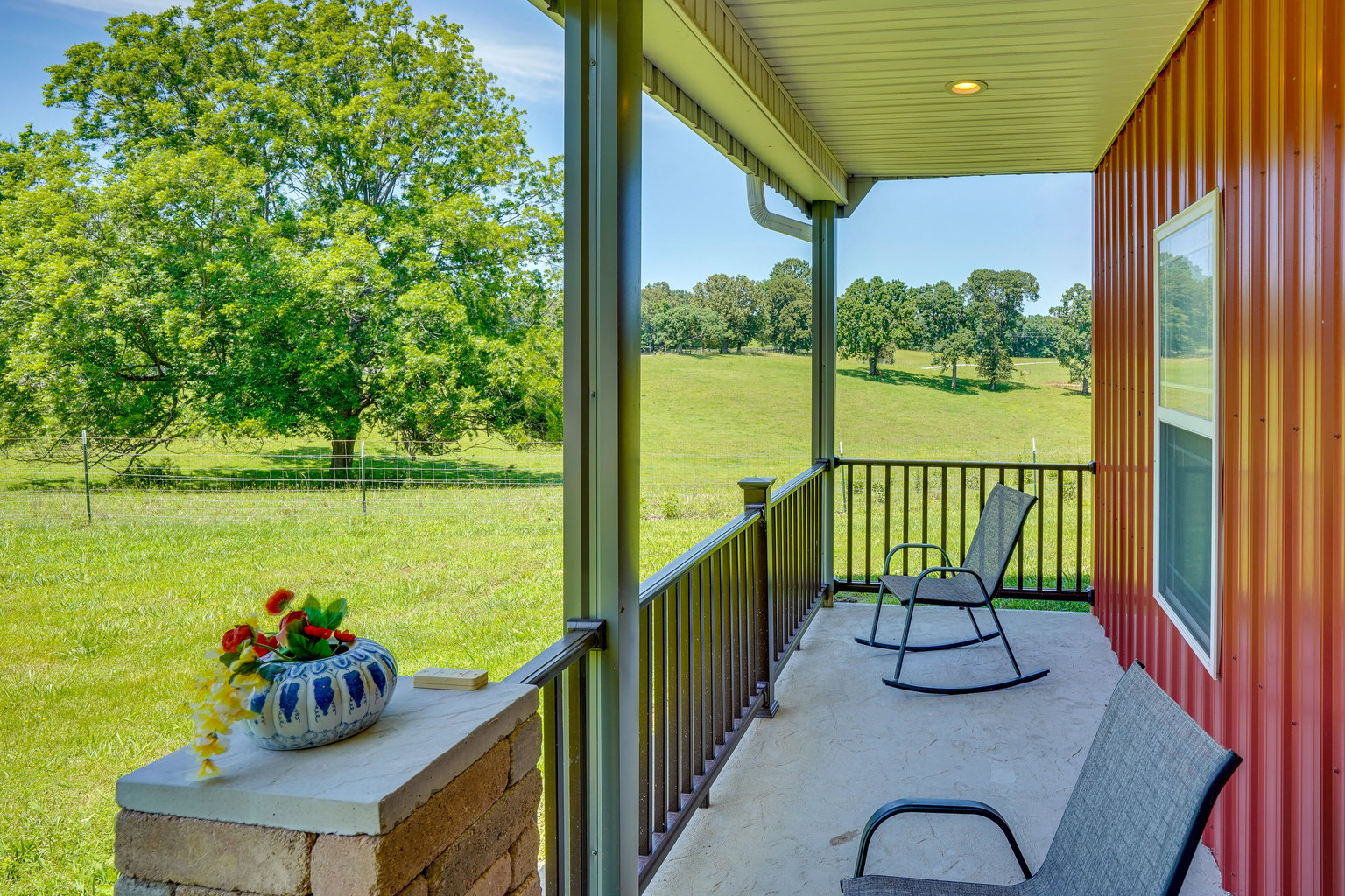 Grand Rivers Vacation Rental
