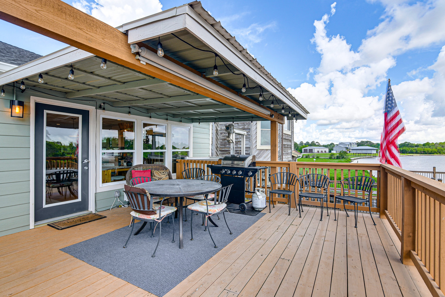 Dickinson Vacation Rental