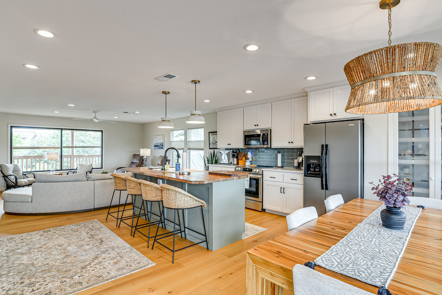 Dickinson Vacation Rental