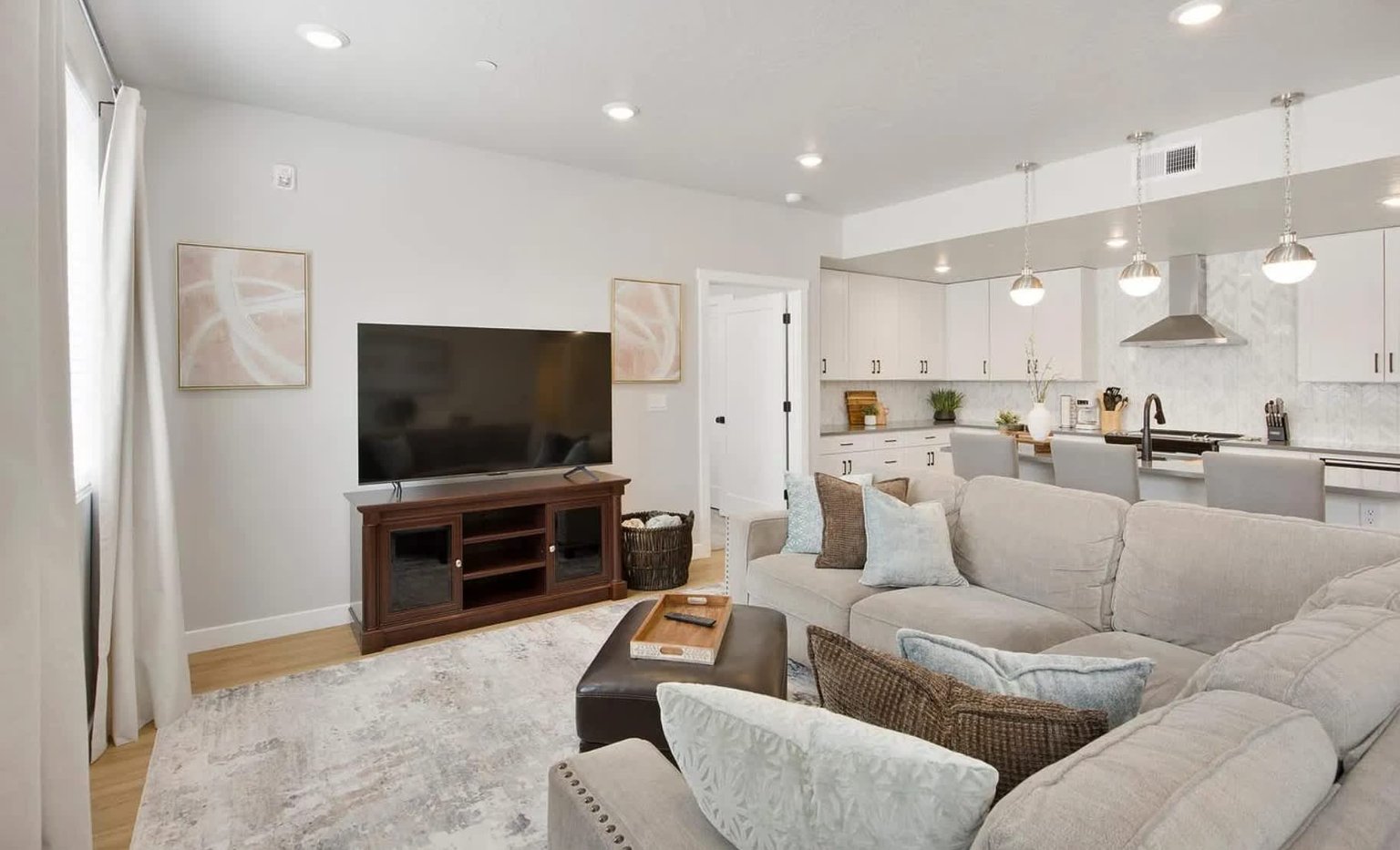 Hurricane Vacation Rental