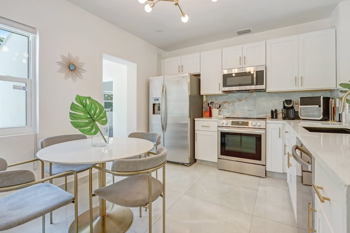 Hallandale Beach Vacation Rental