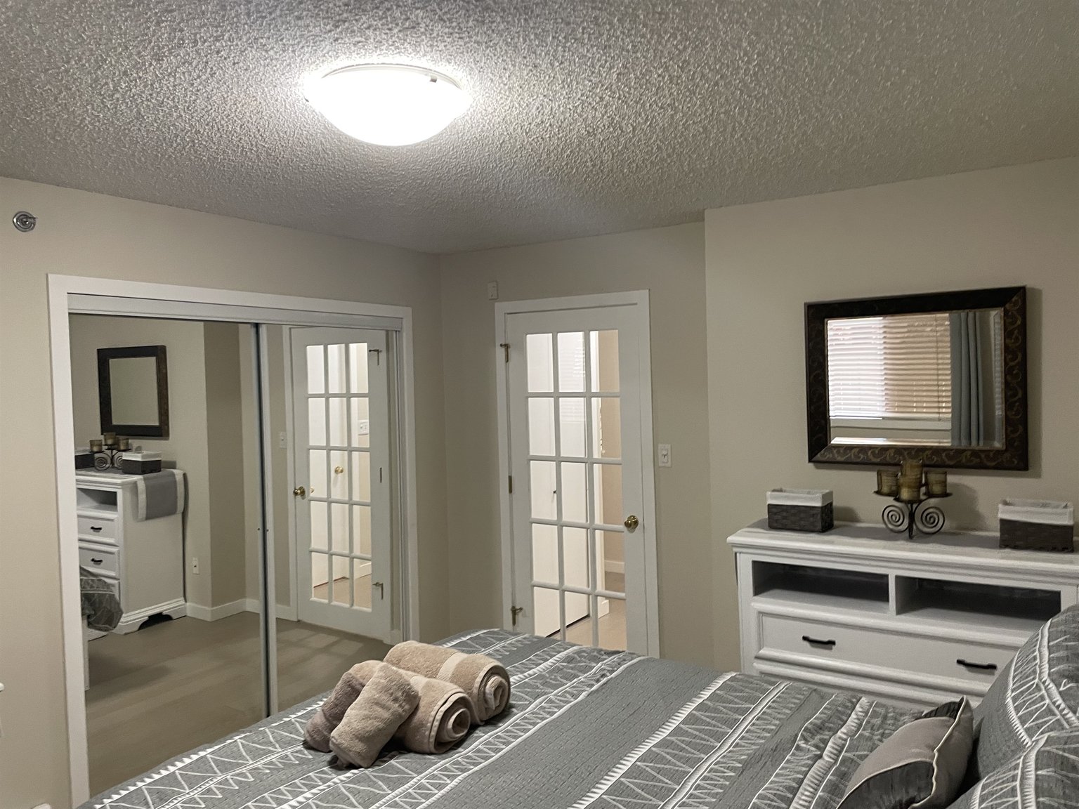 EDMONTON Vacation Rental