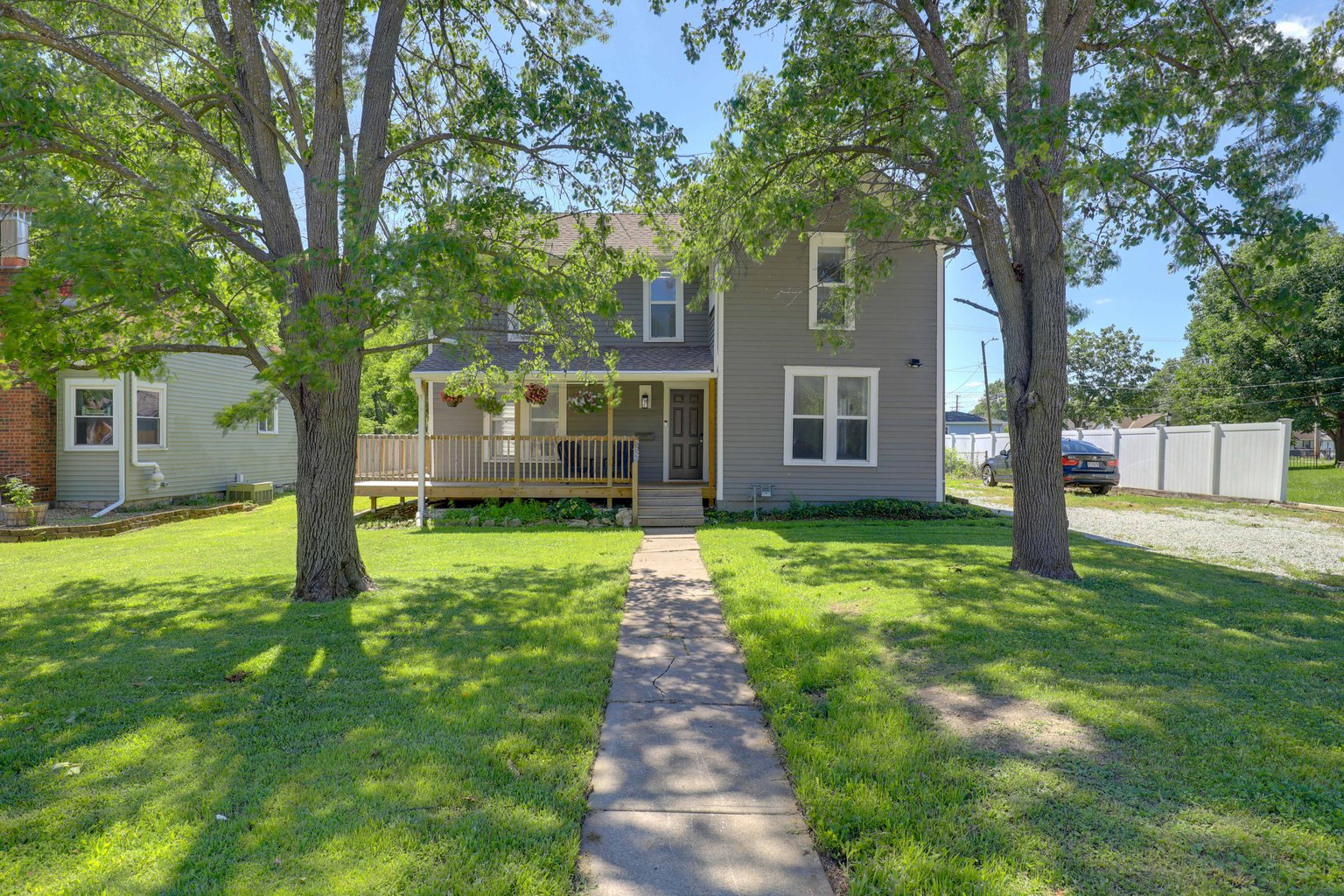 Lee's Summit Vacation Rental