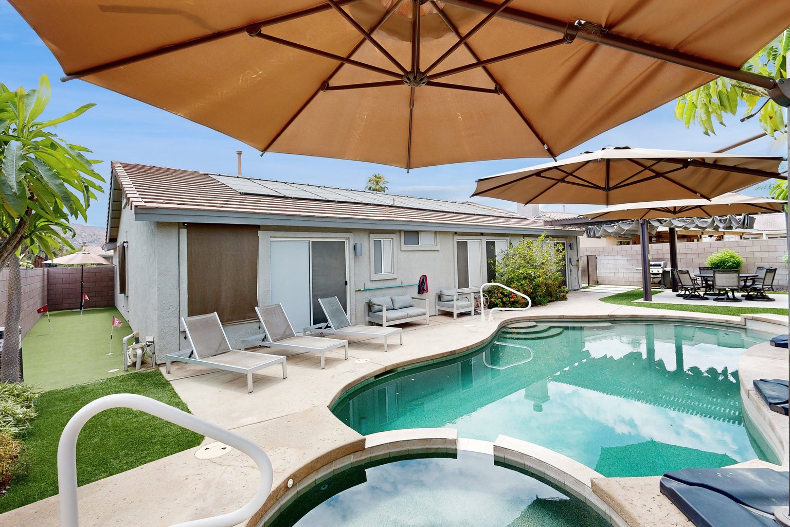 La Quinta Vacation Rental