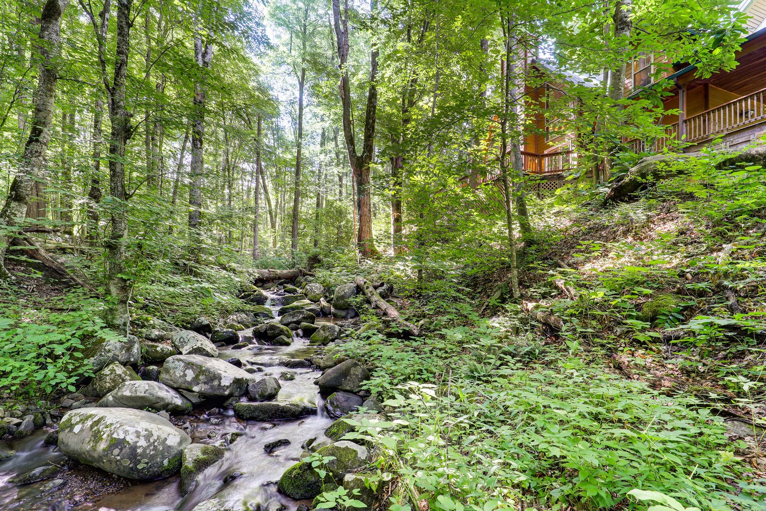 Bakersville Vacation Rental