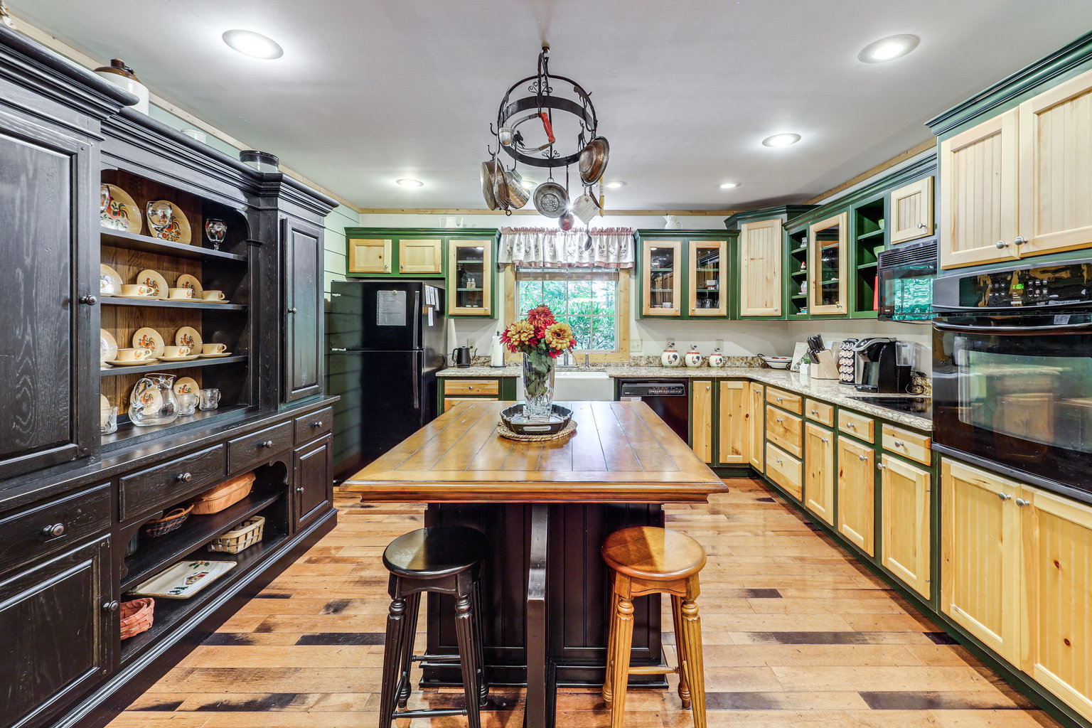 Bakersville Vacation Rental