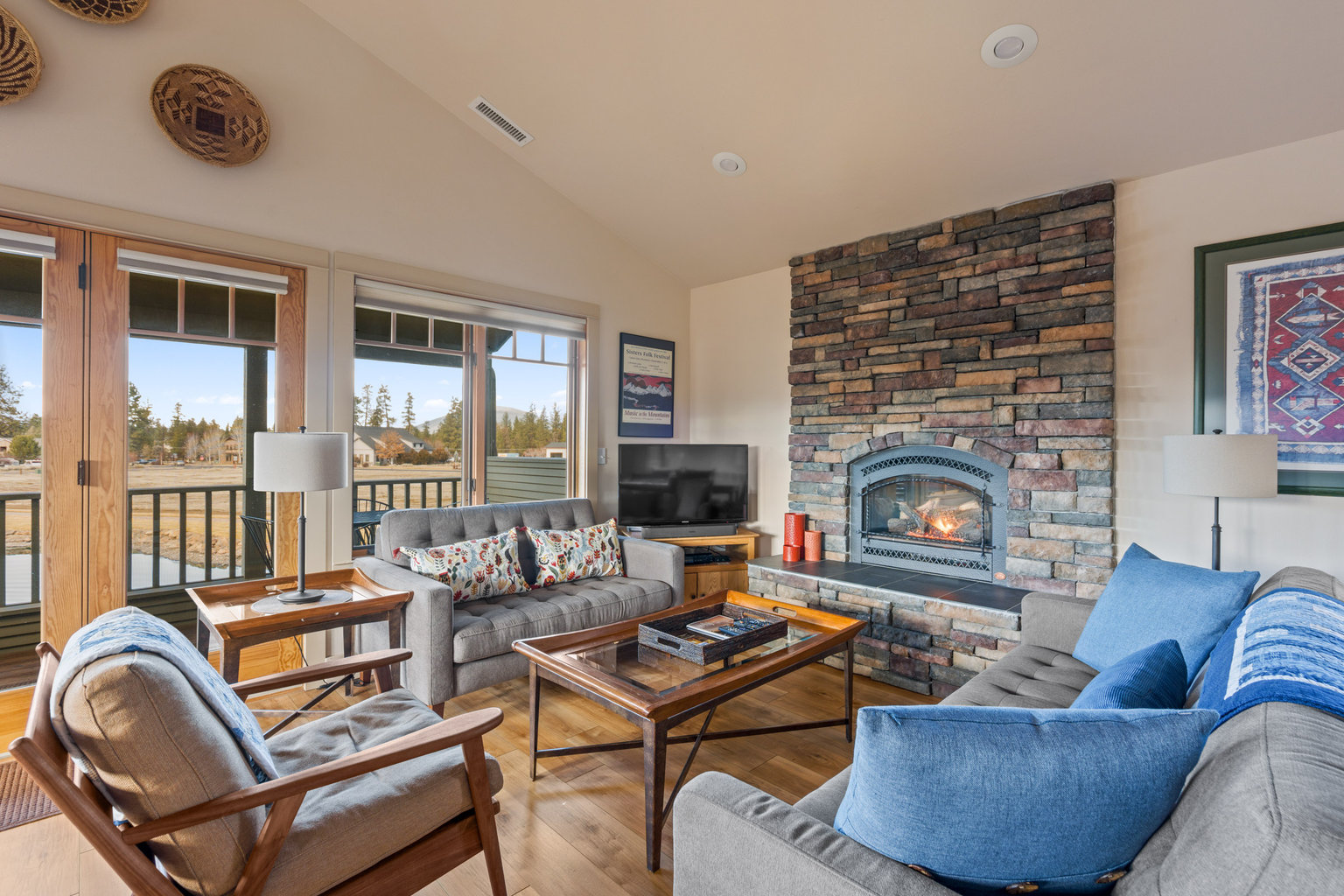 Sisters Vacation Rental