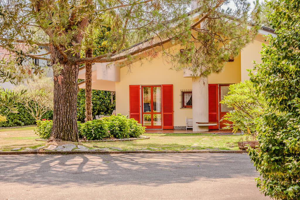 Lesa Vacation Rental