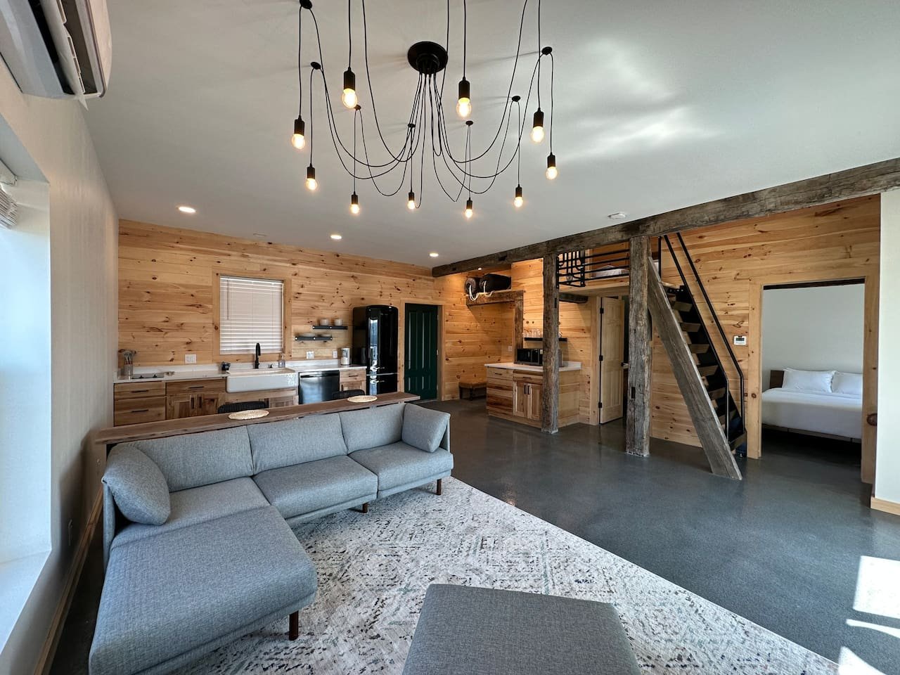Burdett Vacation Rental