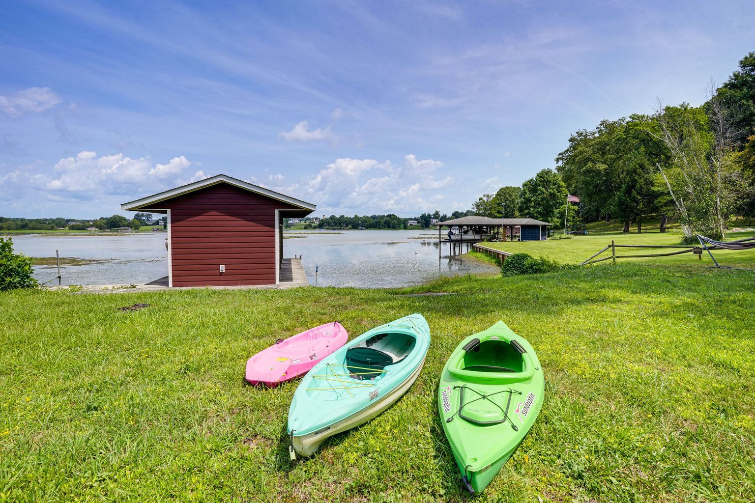 Louisa Vacation Rental