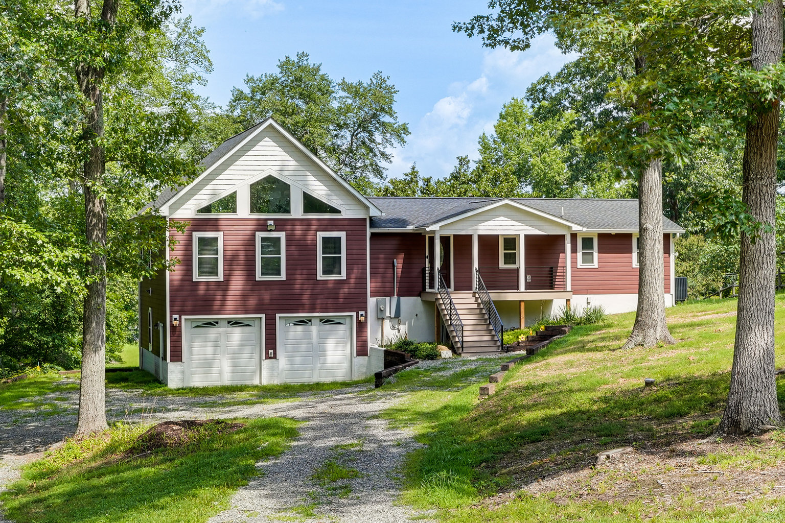 Louisa Vacation Rental
