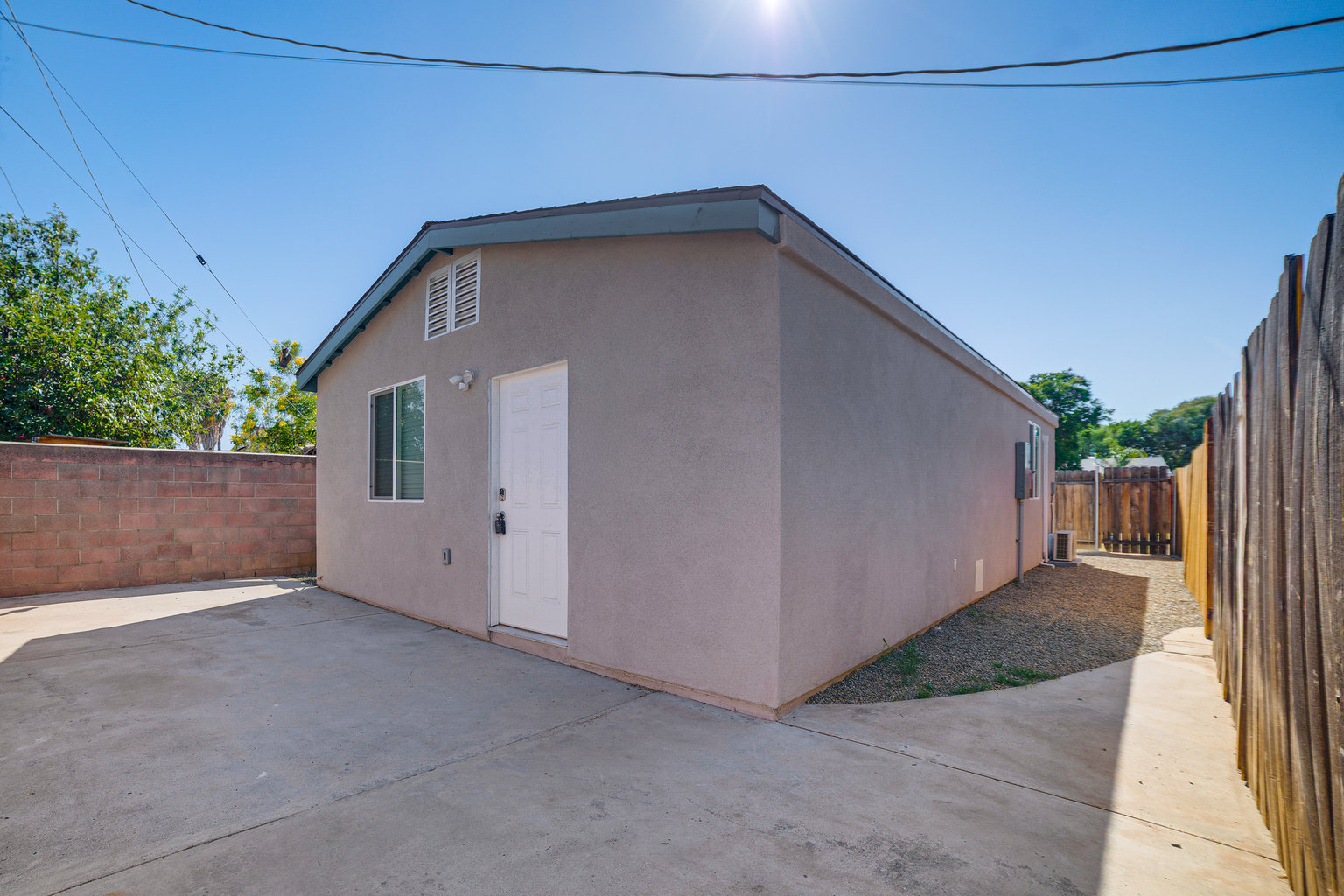 Riverside Vacation Rental