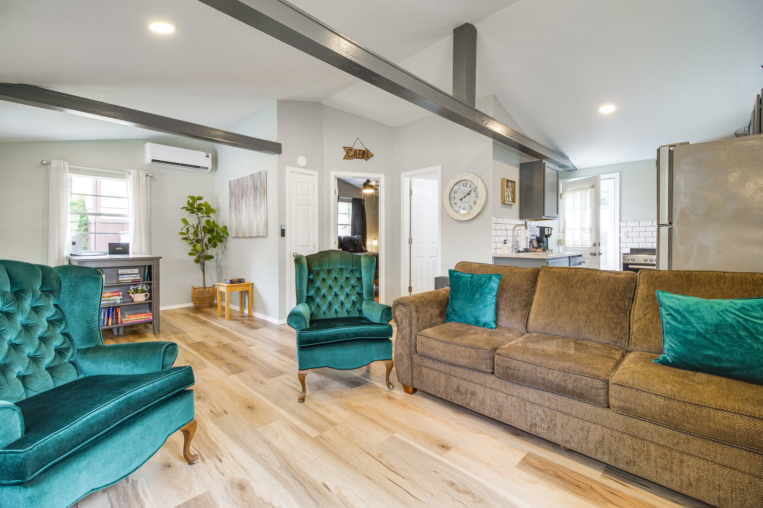 Grove Vacation Rental