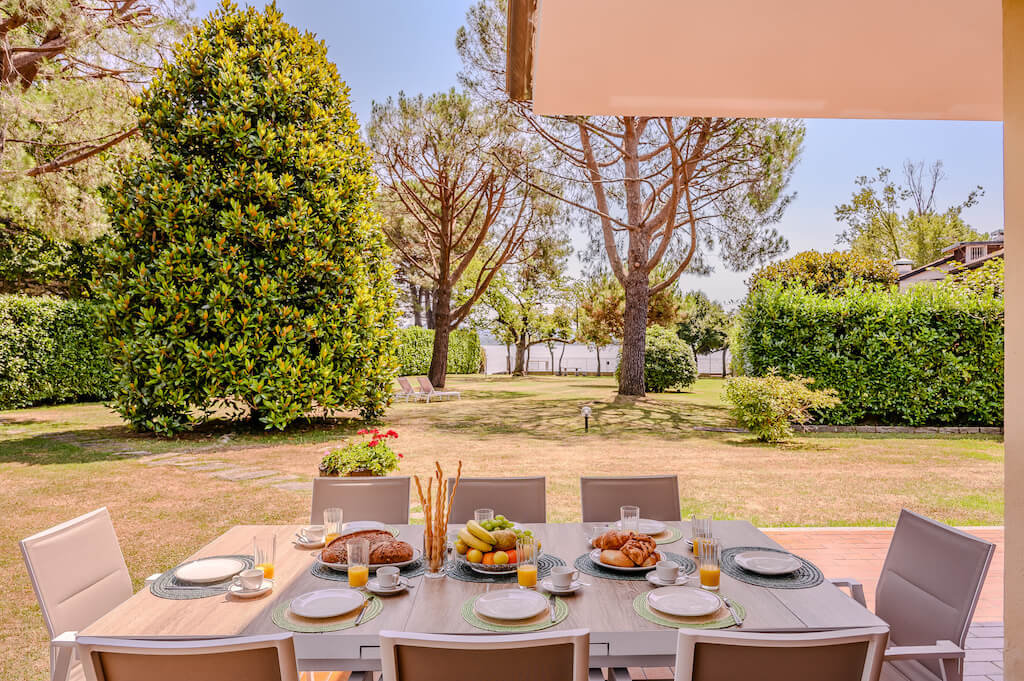 Lesa Vacation Rental
