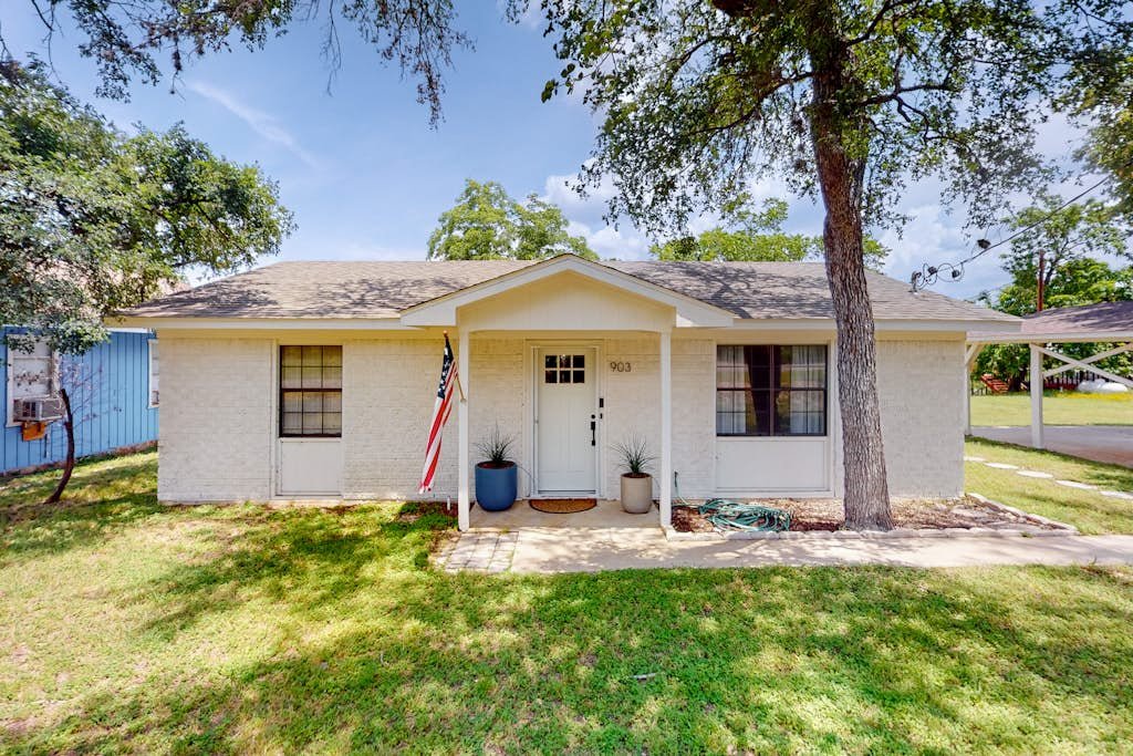 Marble Falls Vacation Rental