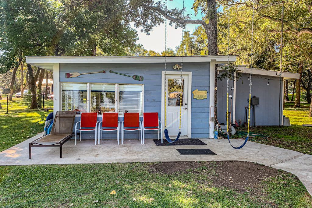 Kingsland Vacation Rental