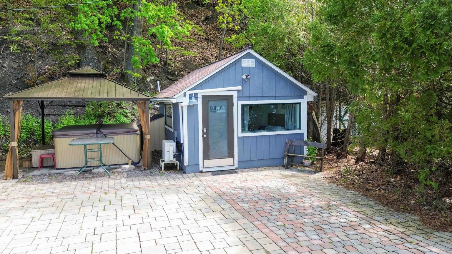 Aurora Vacation Rental