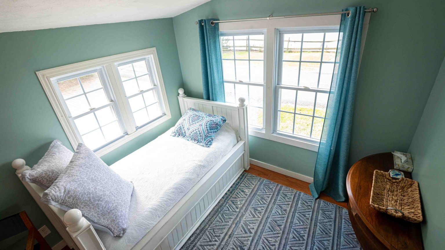 Aurora Vacation Rental