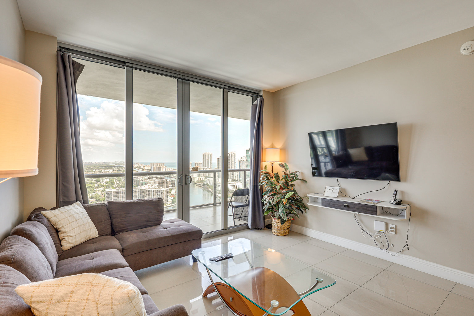 Hallandale Beach Vacation Rental