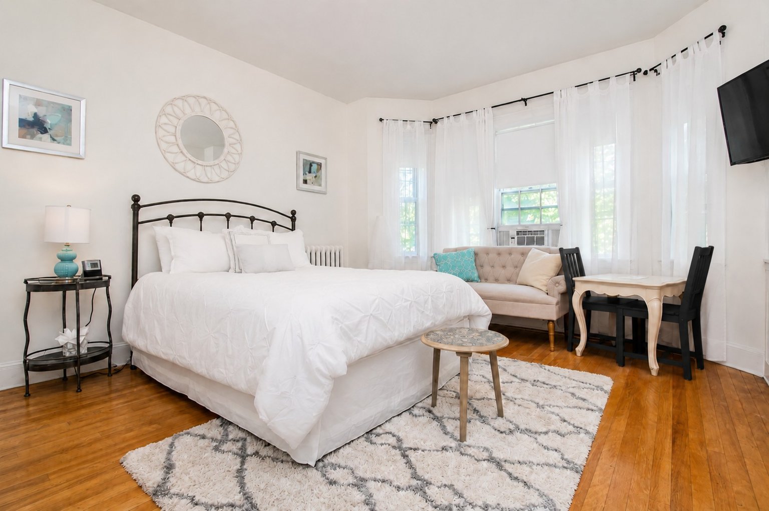 Brookline Vacation Rental