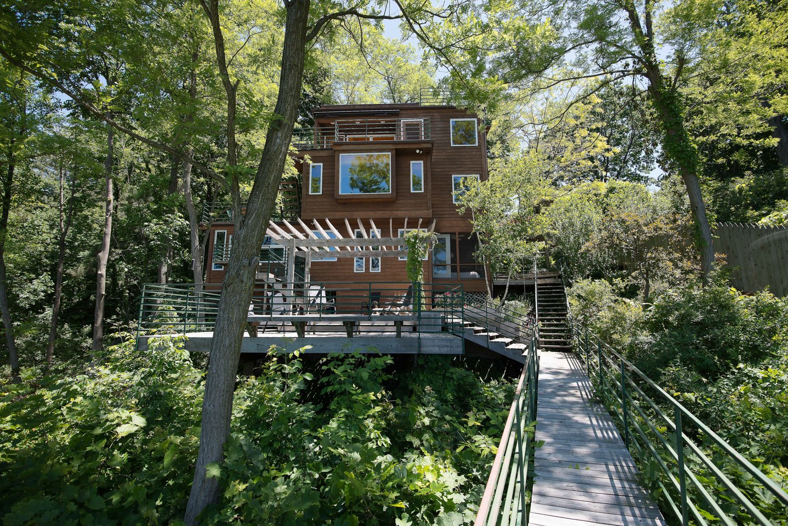 Lakeside Vacation Rental