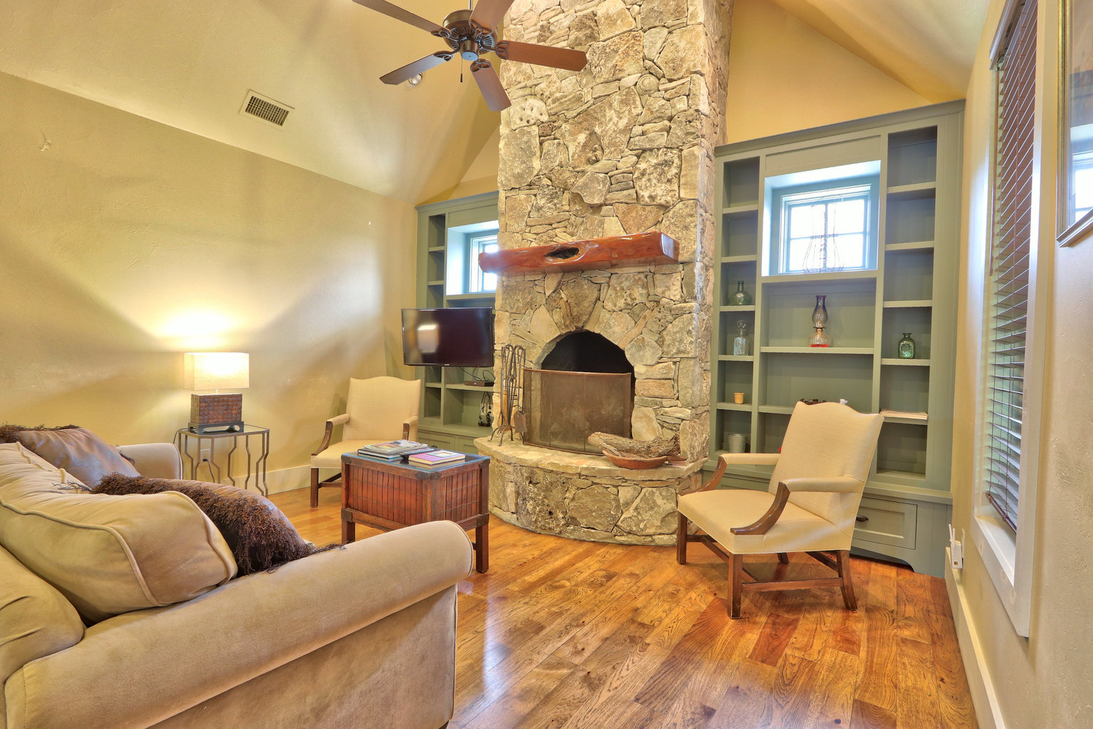 Driftwood Vacation Rental