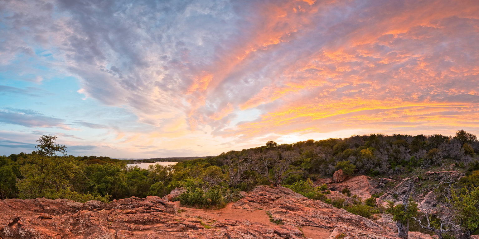 Canyon Lake, Texas Vacation Rentals: Hill Country Houses, Waterfront Cabins, & More 