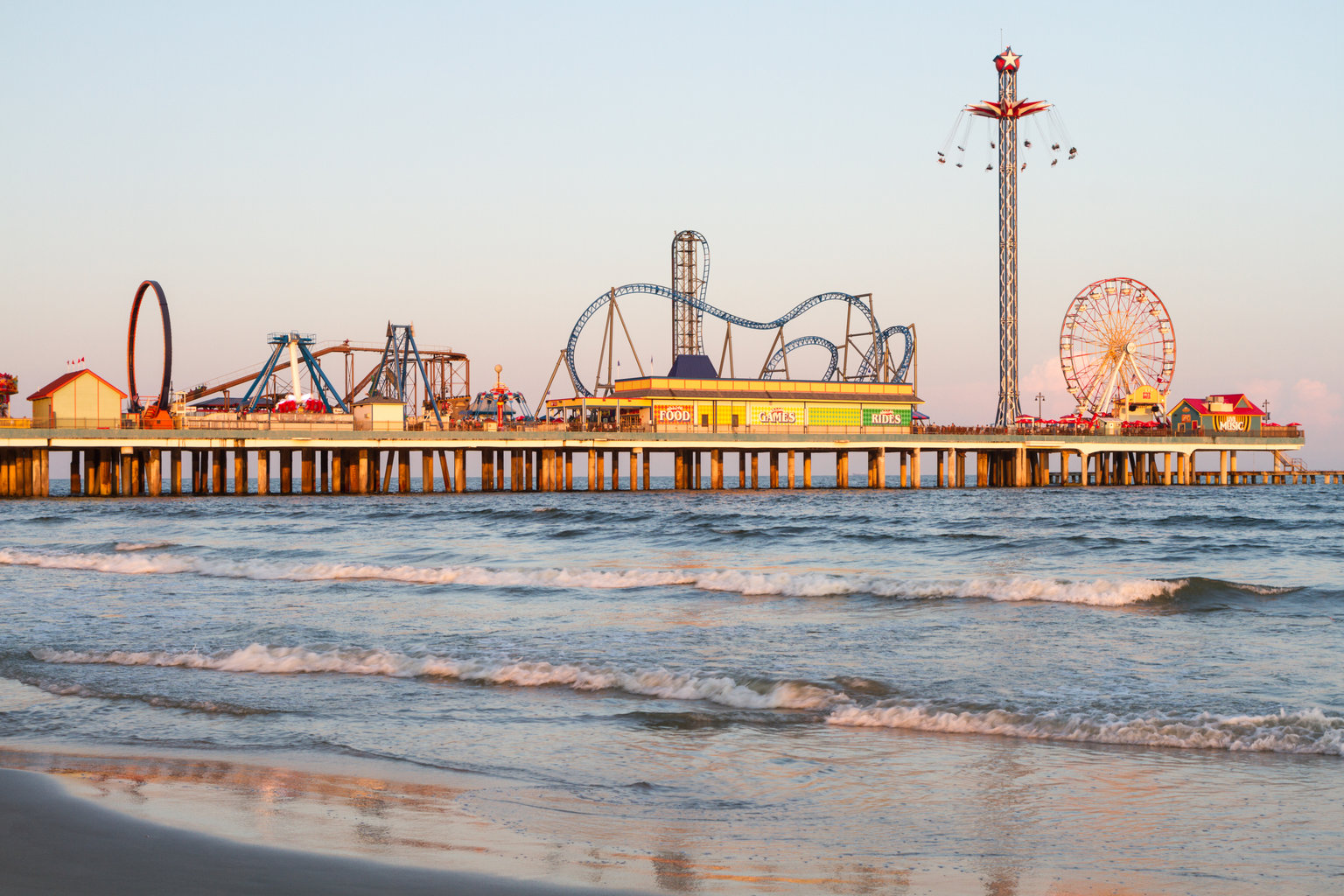 Galveston, Texas Vacation Rentals: Beach Houses, Condos, & More